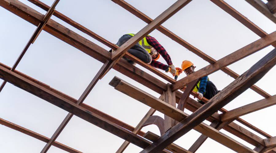 Expert Emergency Roof Repairs services in Trout Creek, MI